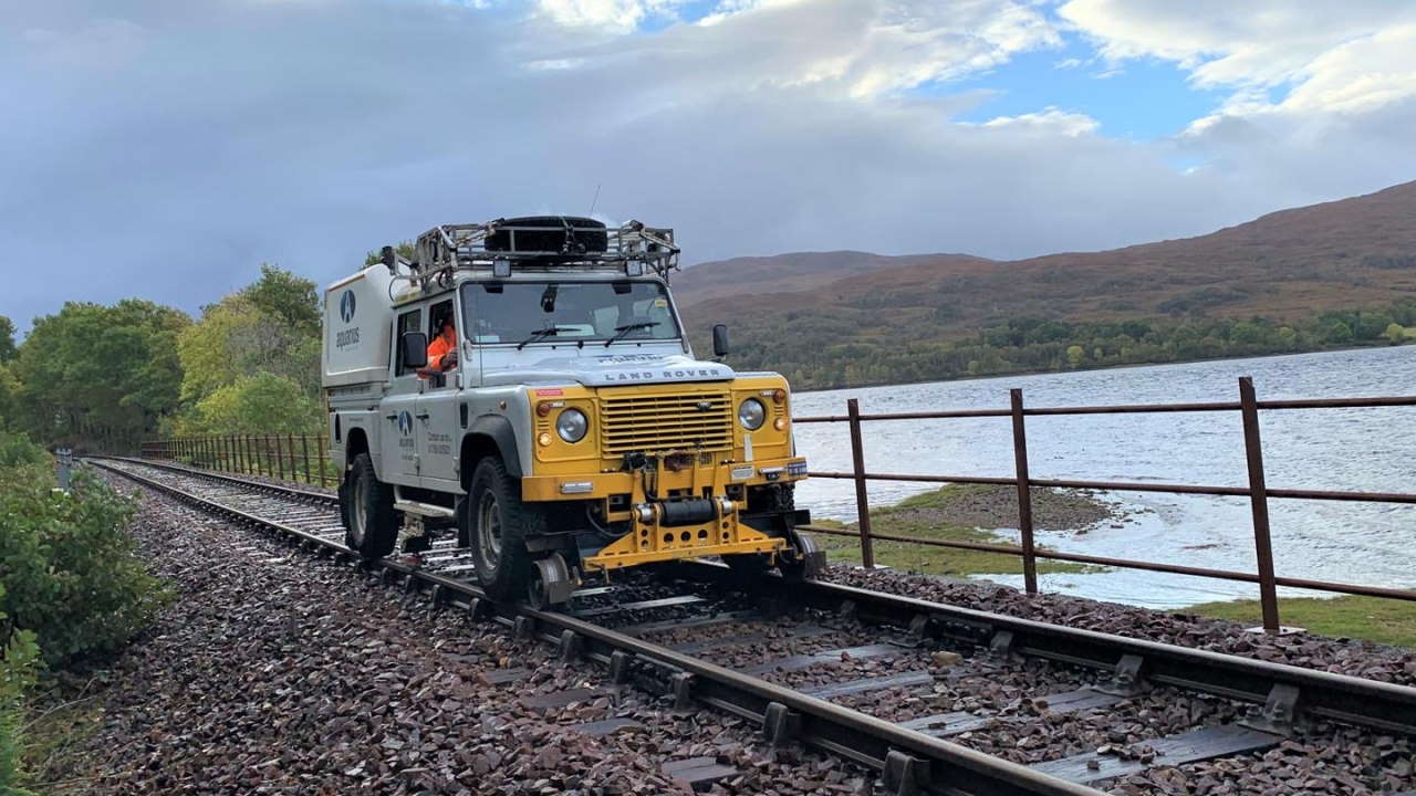 Aquarius-Rail-Sand-Rover-in-action.jpg