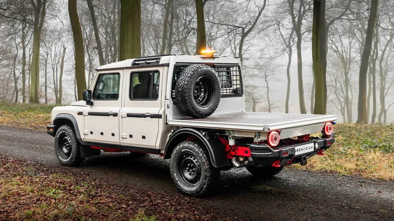 Quartermaster-chassis-cab_FI.jpg