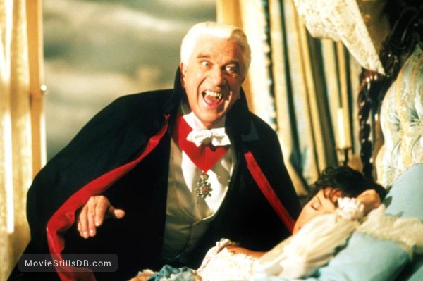 dracula-dead-and-loving-it-lg.jpg