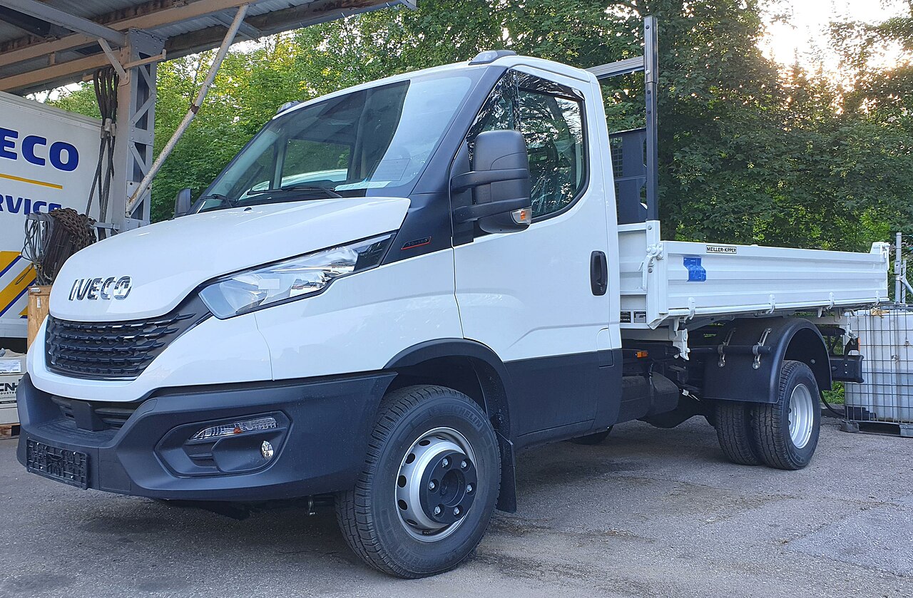 1280px-Iveco_Daily_70C18_Kipper_Meiller.jpg